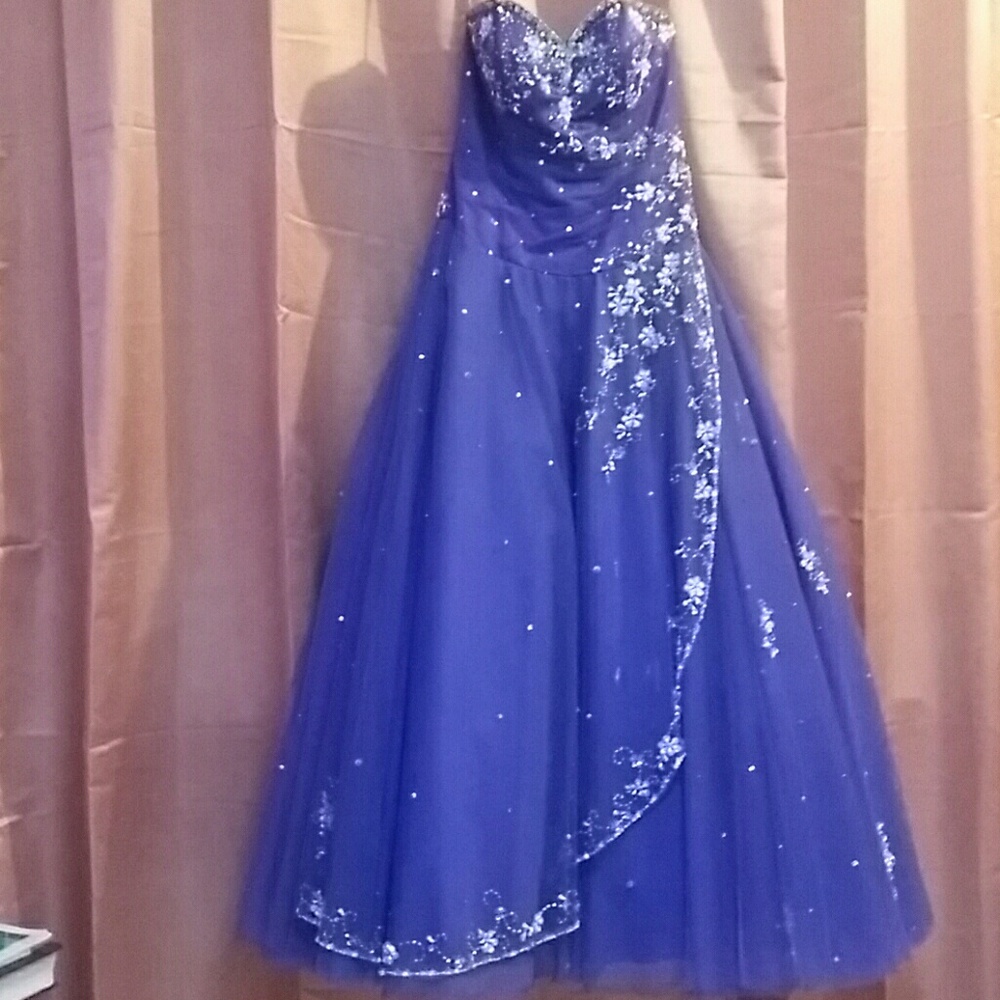 Formal gown